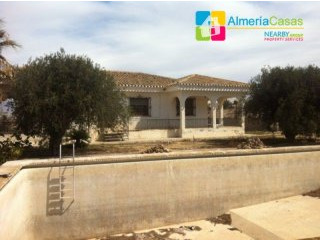 Villa For Sale In Huercal-Overa