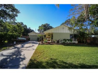 2 bedroom House For Sale: 7807..