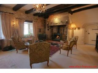 Verteillac (24) - 3 bed village house..