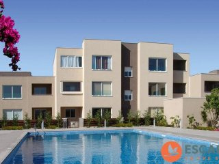 Luxury Apartment, Zephyros Village..