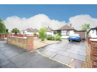 3 bedroom, Detached Bungalow house for..