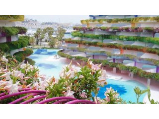 2 bedroom Apartment For Sale: Marina..