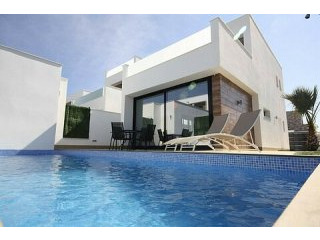 3 Bed Detached Villas with Private Pool..