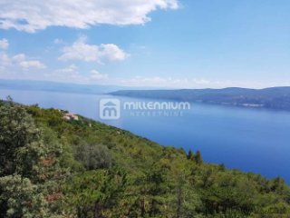 Mošćenička Draga, 10.000m2 zemljišta