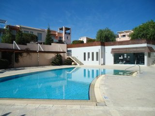 Modern, 4 bedrooms, three-level villa..