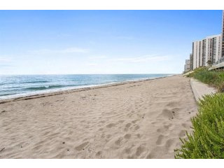 2 bedroom Residence For Sale: Singer..