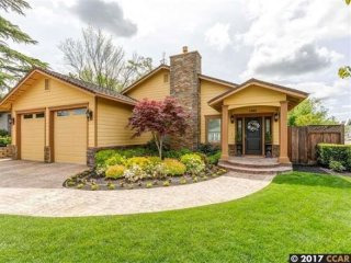 Elegant Walnut Creek Living