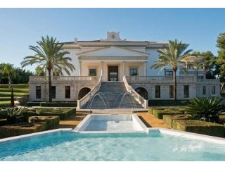 HM5S2744 - Villa For sale in Guadalmina..