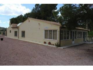 Villa and Guest Apartment Monovar