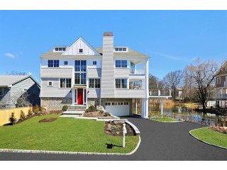 5 bedroom House For Sale: 28 Heusted..