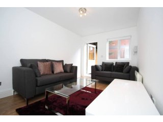 Greenland Mews - Surrey Quays SE8
