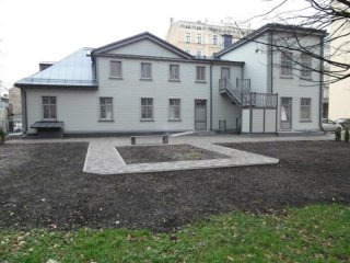 Completely Renovated Building In Riga..