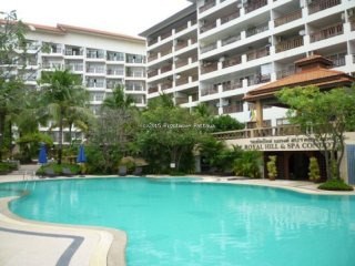 1 Bedroom Condo for sale in Jomtien -..