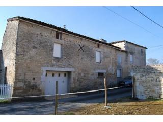 Village property close to amenities..