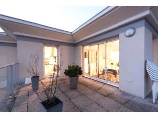 3 bedroom Flat For Sale: 63400..