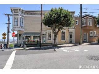 Block of Apartments For Sale: 1 Uranus..