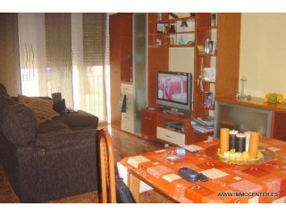ROSES: Nice apartment in the centre