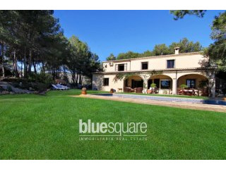 Beautiful villa in a tranquil setting..