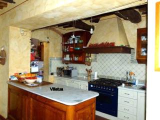 Village/town House - For Sale - South..