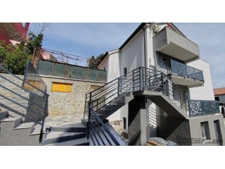 Apartman na 1.katu! Okolica grada Krka!