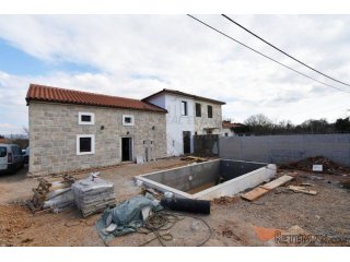 Renovirana stara kamena kuća! Otok krk, Dobrinj