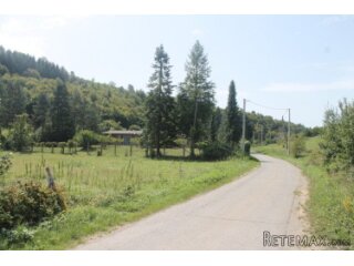 Zemljište za izgradnju kuće ili vikendice