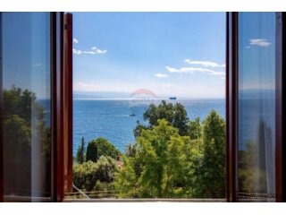 OPATIJA- 3S+DB stan s balkonom i parkingom, 100 m od mora