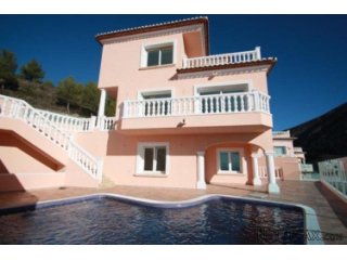 Villa in Moraira new construction...