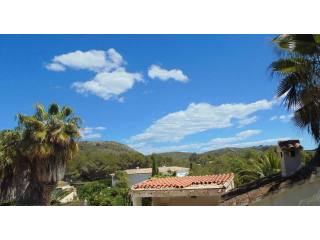 Large plot in a sought after location
