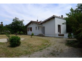 2 Bedrooms - Villa -..