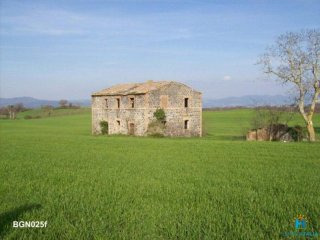Country house to renovate