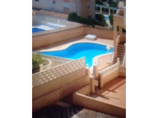 2 bed Apartment Torrevieja Ref: LPERL411