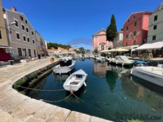 Otok Mali Lošinj,Veli Lošinj, 2S+DB,110 m2
