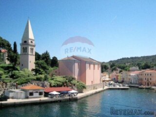 VELI LOŠINJ - građevinsko zemljište, višestambena gradnja