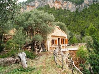 Beautiful cottage in the mountains of..