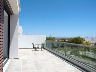 Modern apartment for sale in Tavira