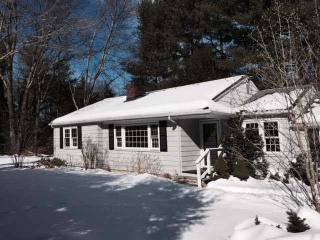2 bedroom Residence For Sale: Bedford..