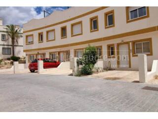 3 Bedroom semi detached house with..