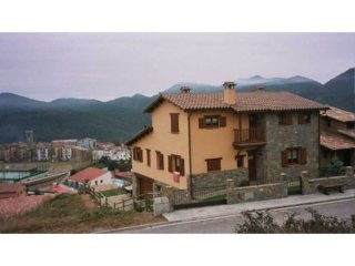 Incredible Mountain House With 4..