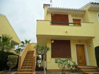 Fabulous spacious apartment on the golf..