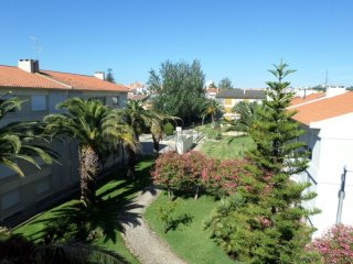 Excellent T4 Lisbon Apartment for..