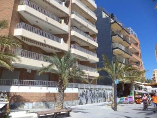 2 Bedroom 1 Bathroom Apartment In..