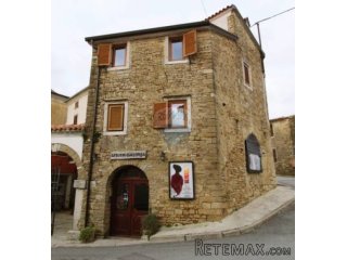 Istra, Motovun - Kamena autohtona kuća