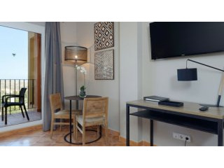 Studio Apartment 535, Las Lomas..