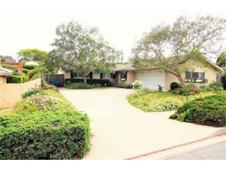 3 bedroom House For Sale: 1225..