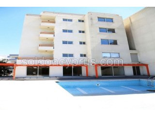 4 Bedrooms - Apartment - Limassol - For..
