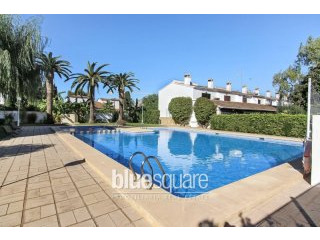 3-Bedroom bungalow near the beach in..