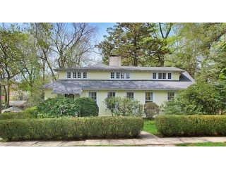 6 bedroom House For Sale: 76 Pinebrook..