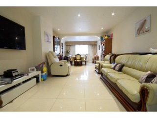 STURGESS AVENUE Hendon Central..