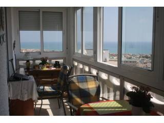 1 Bed Apartment With Panoramic Sea..